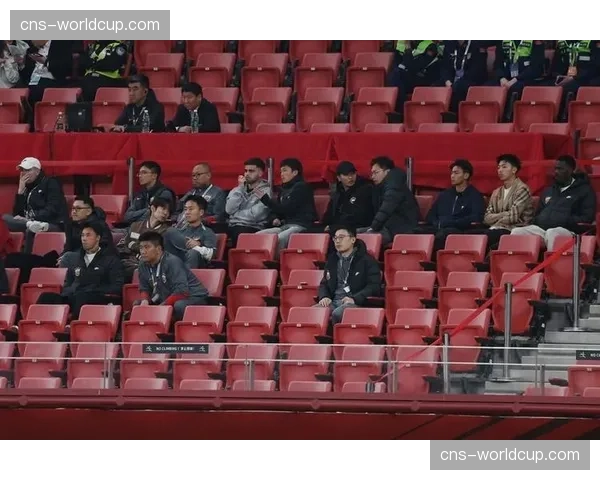 上海海港1-2不敌重庆铜梁龙，升班马客场爆冷